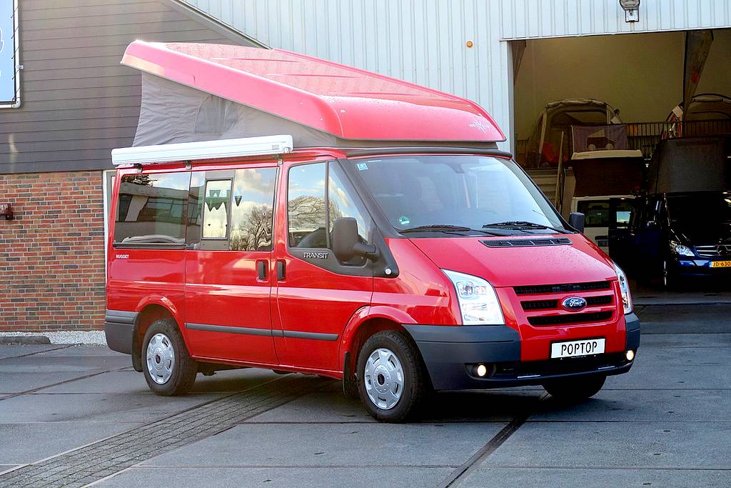 Ein Ford als Camperfahrzeug aus den 2000-er Jahren. (Foto: Ford)